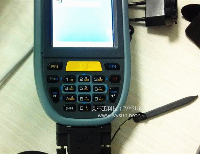 红杏网免费视频在线观看PD6000操作键盘